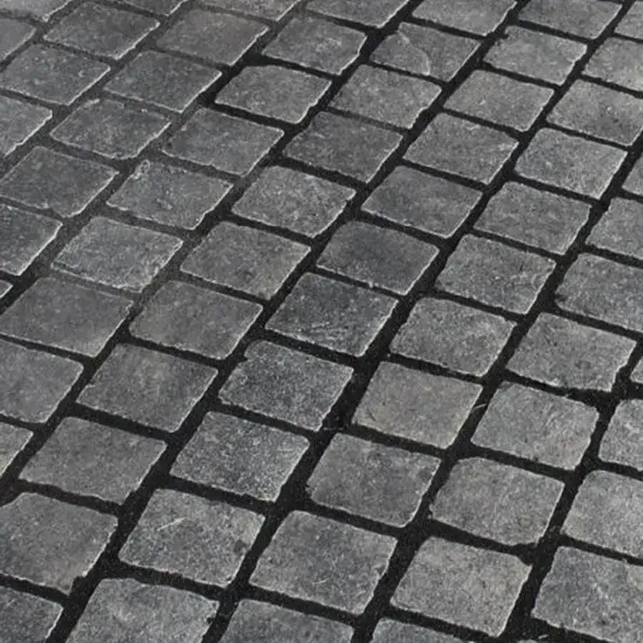 Black Limestone Cobbles and Setts 100x100x50 From £42.59/m2 - Image 3