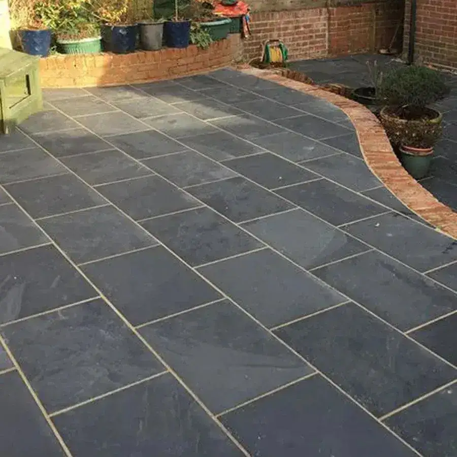 Brazilian Black Slate Paving Slabs 900x600x20mm From £31.99/m2 - Image 3