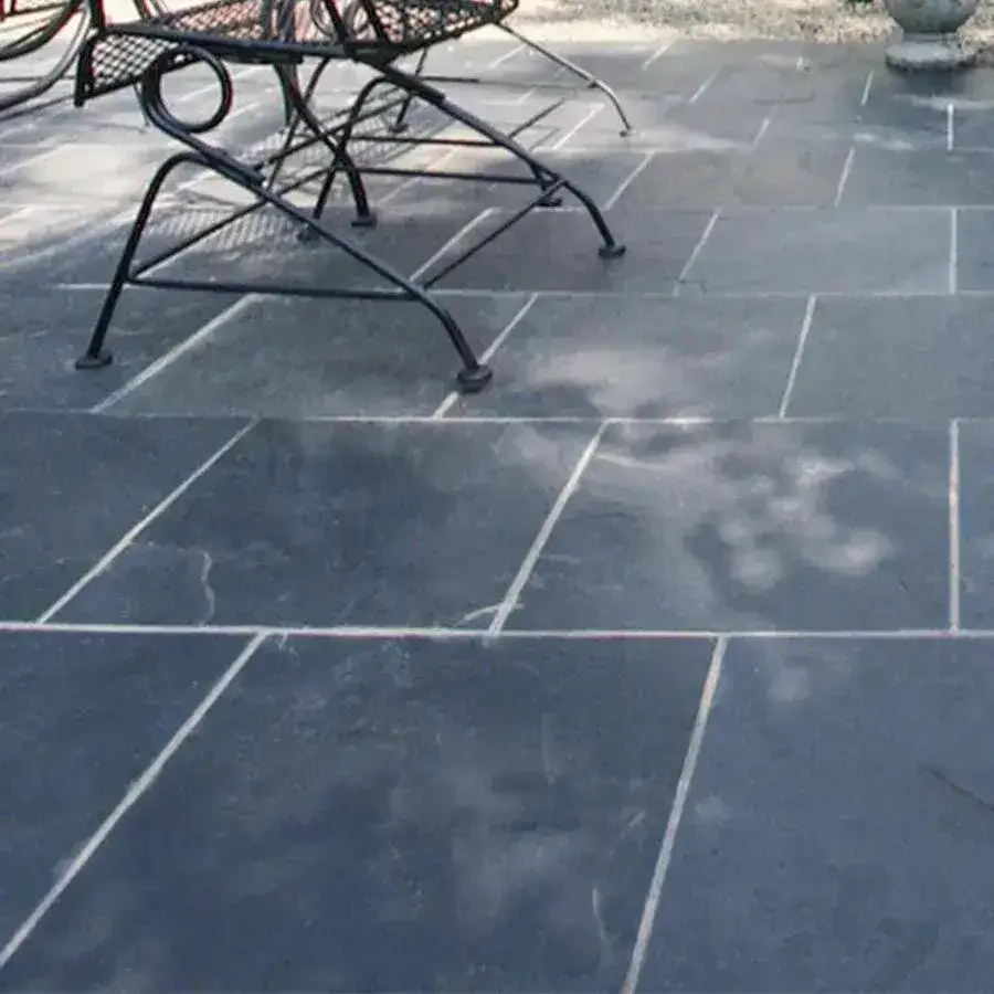 Brazilian Black Slate Paving Slabs 600x300x15 From £21.99/m2 - Image 3