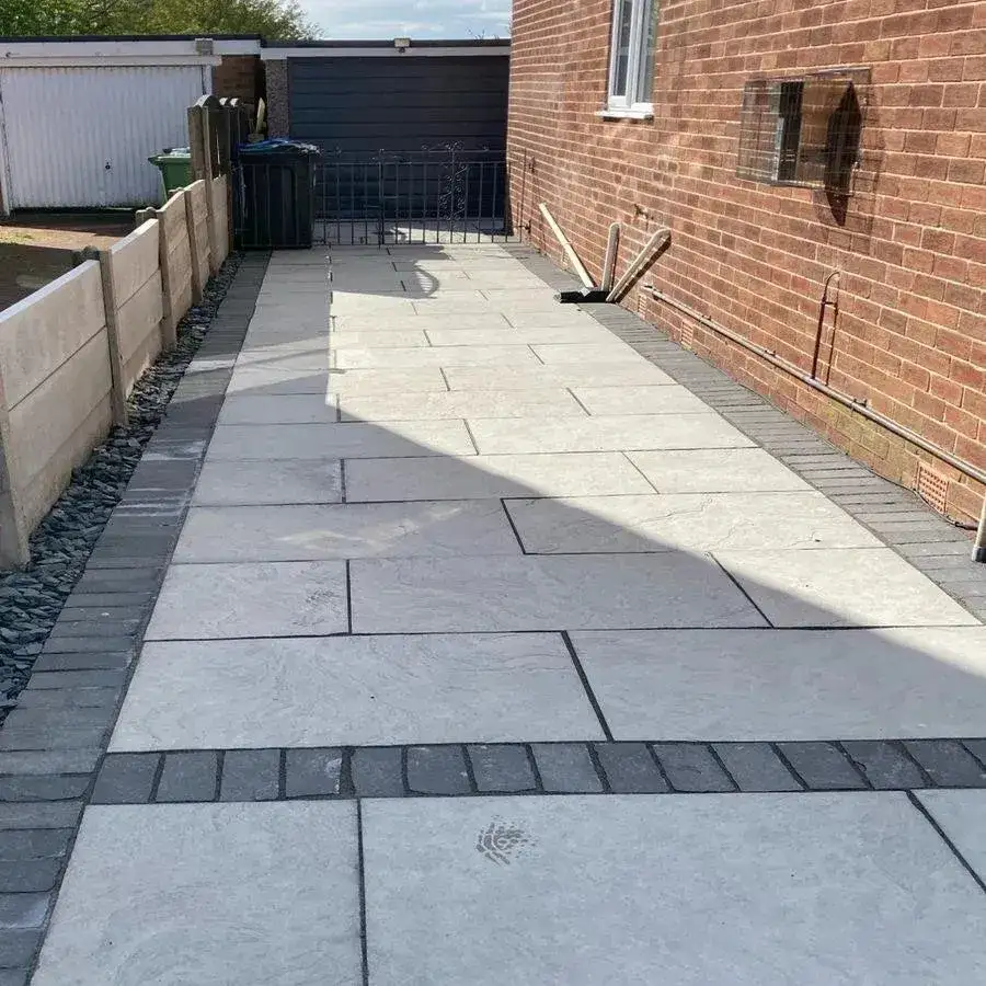 Dove Grey Limestone Paving Sawn Edge 900x600 22mm Cal. From £22.09/m2 - Image 4