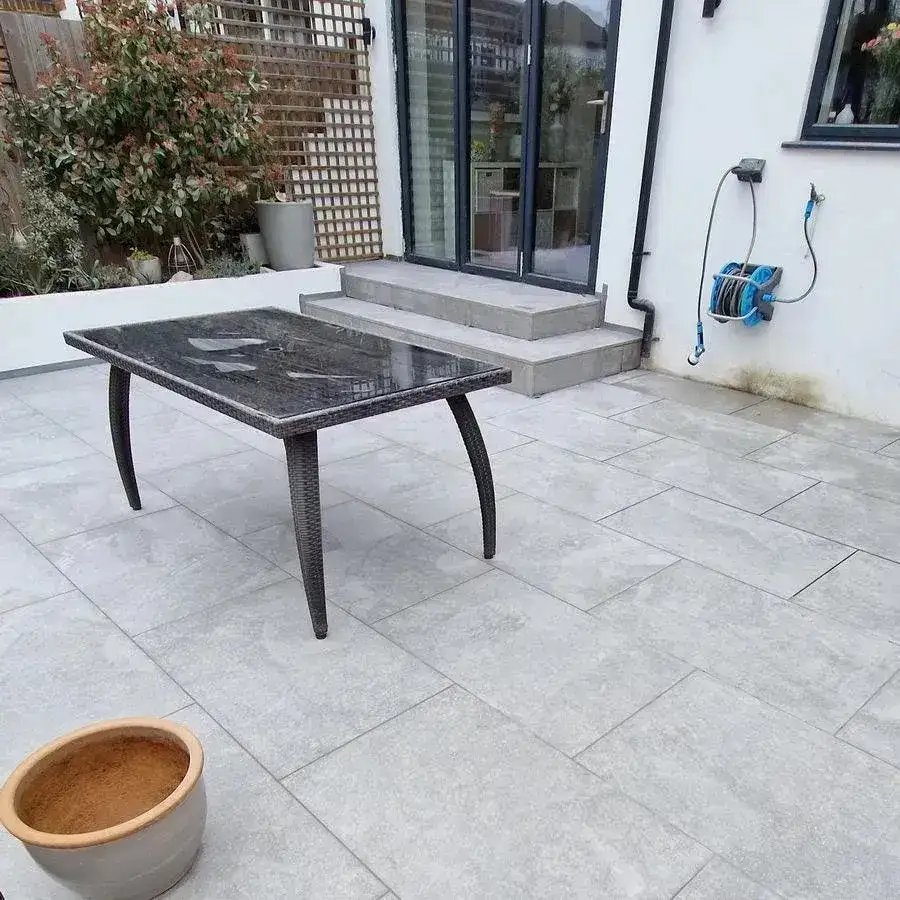 Fossil Grey Limestone Effect Porcelain Paving 900x600 From £20.93/m2 - Image 4
