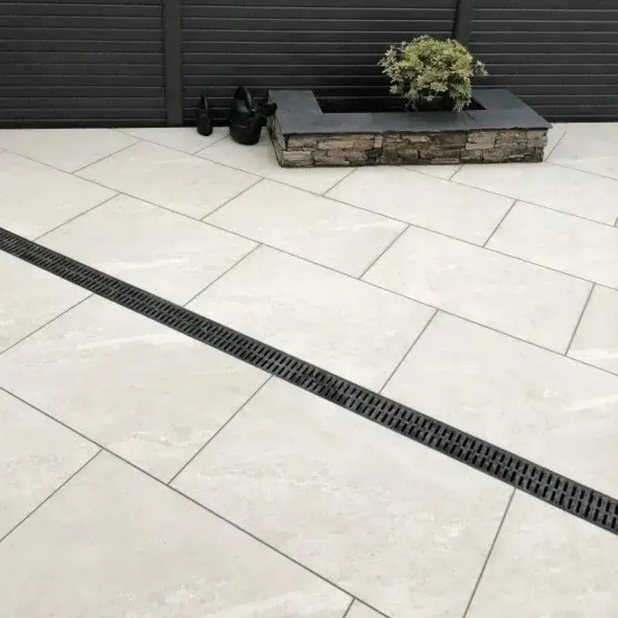 Himalayan White Porcelain Paving Slabs 900x600x20 From £20.09/m2 - Image 5