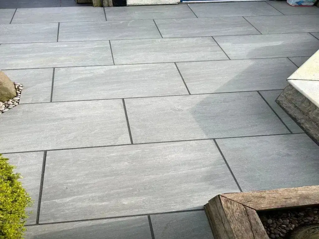 Silver Kandla Grey Porcelain Paving 900x600x20 From £21.38/m2 - Image 5