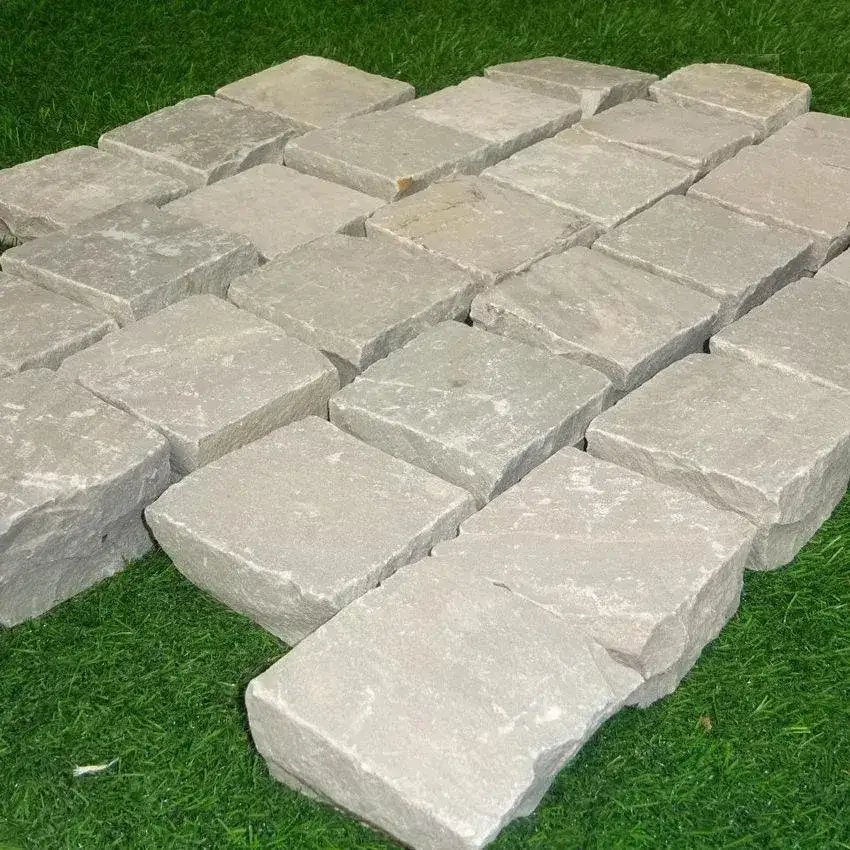 Kandla Grey Indian Sandstone Cobble Setts 100x100x50mm From £45.00/m2 - Image 3