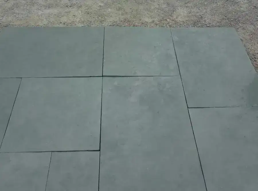Kota Blue Limestone Paving Sawn Edge 900x600 22mm Cal. From £21.29/m2 - Image 4