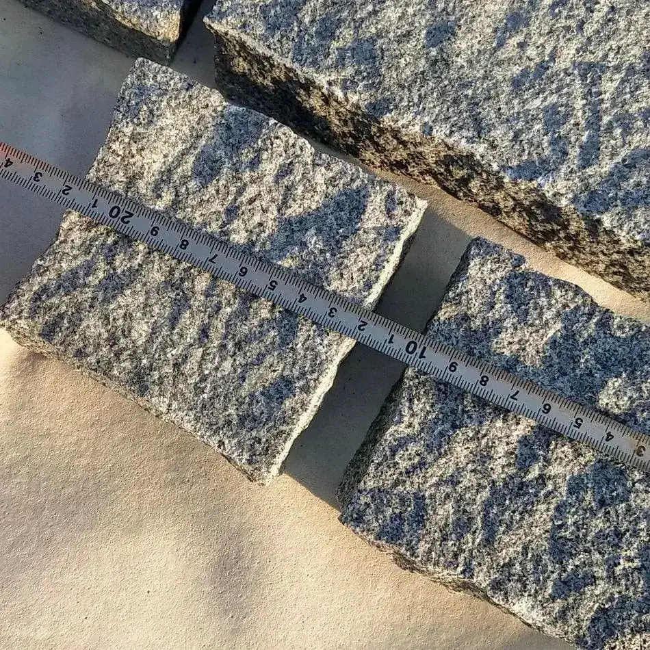 Granite Cobbles Setts Cropped Mid Grey 100x100x50 From £39.99/m2 - Image 3