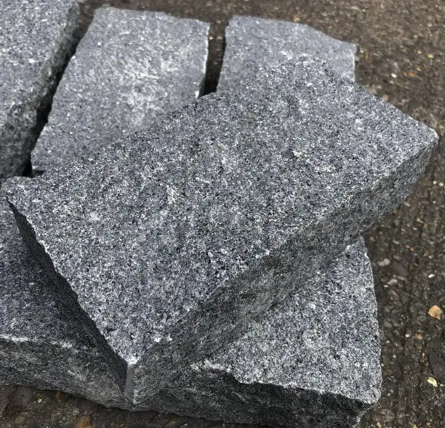 Granite Setts Cropped Blue Grey 200x100x50 From £59.99/m2 - Image 4