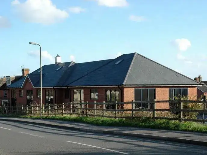 Chinese Roofing Slate, Black Slate Roof Tiles 600x300x5-7mm From £11.95/m2 - Image 4