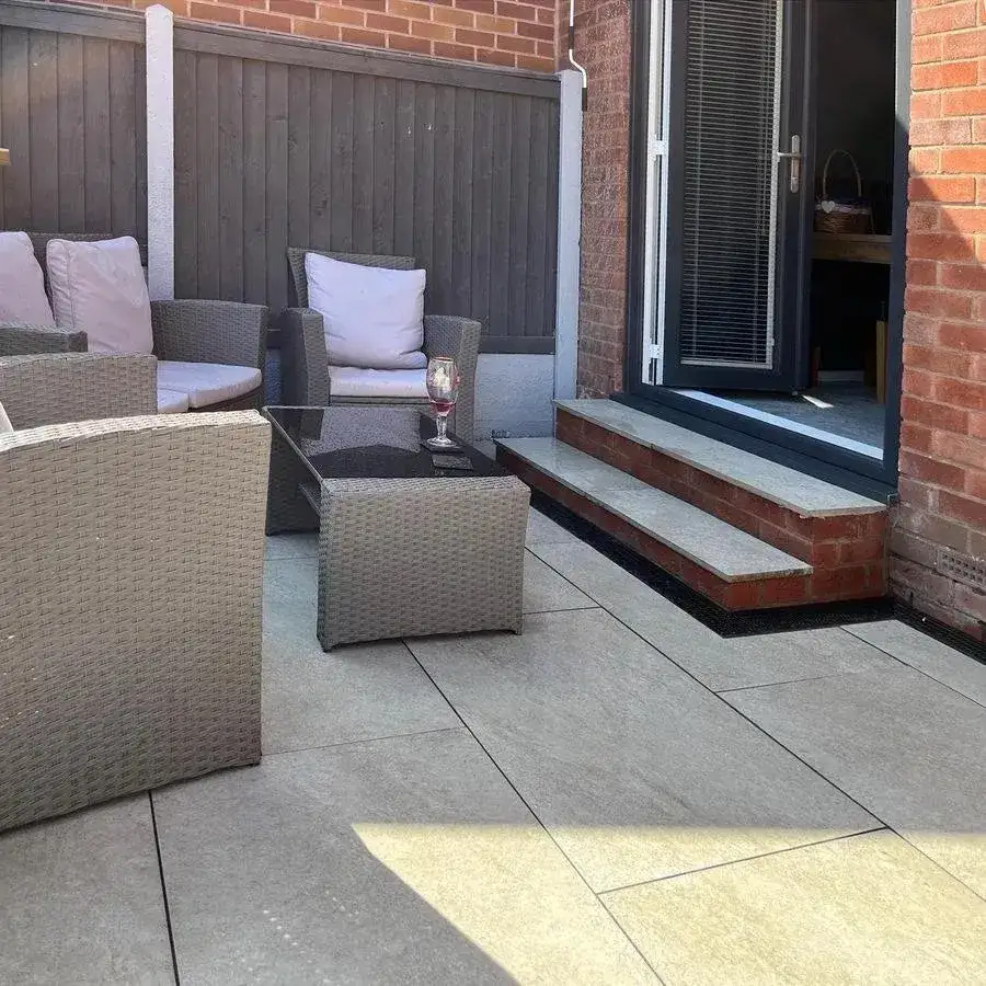 Hammerstone Grey Porcelain Paving Slabs 900x600x20mm From £20.09/m2 - Image 3