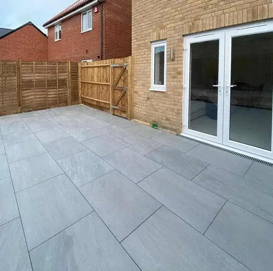Kandla Grey Porcelain Paving Slabs 900x600x20 From £21.38/m2 - Image 3