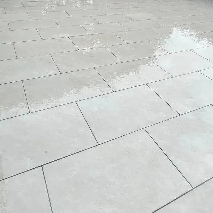 Quartz White Porcelain Paving Slabs 900x600x20 From £20.99/m2 - Image 4