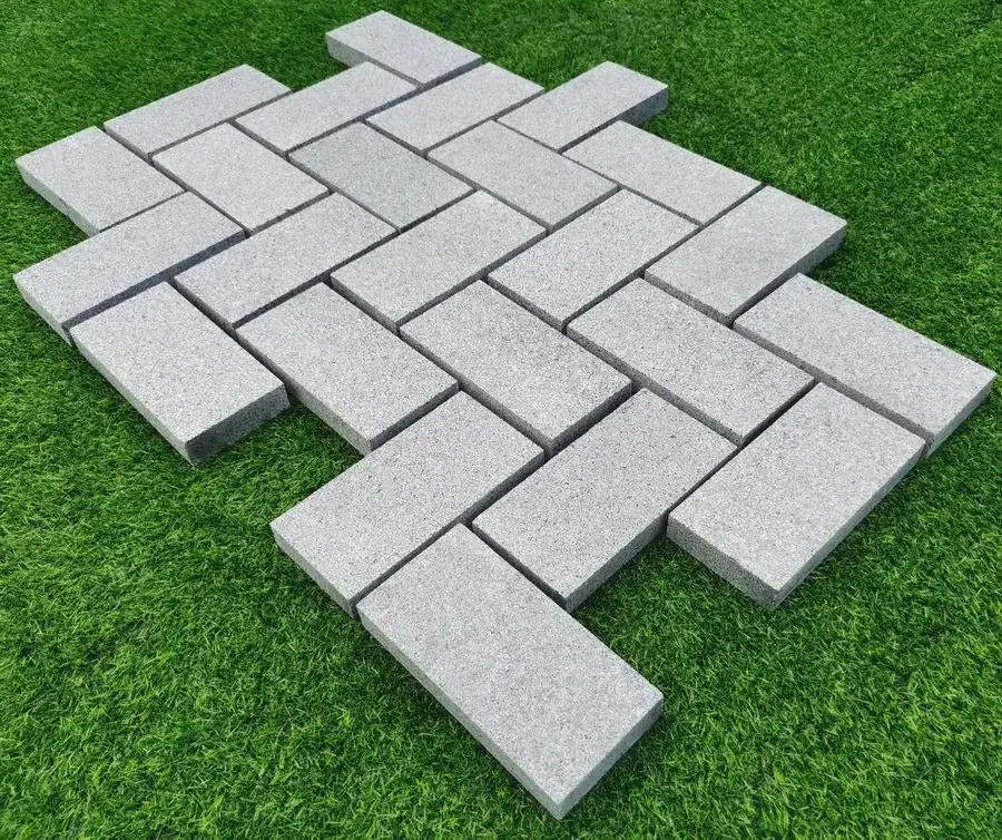 Blue Grey Granite Setts Sawn & Flamed 200x100x30 From £44.83/m2 - Image 5