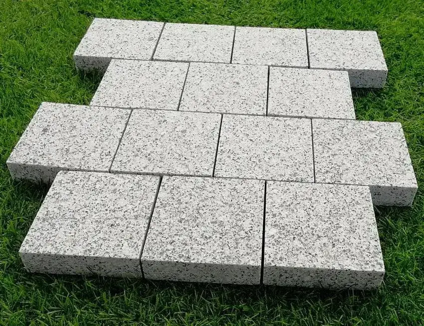 Sawn Granite Setts Silver Grey Edging Stone 100x100x30 From £38.99/m2 - Image 4