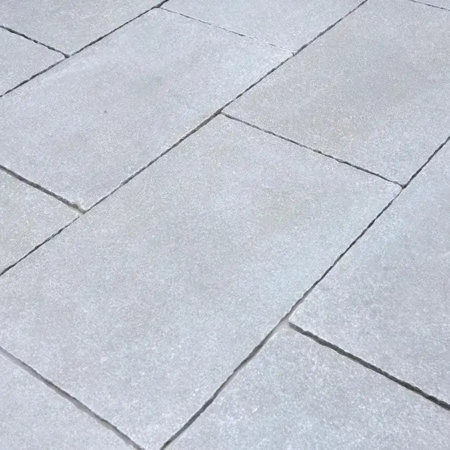 Tandur Grey Limestone Paving Tumbled 900x600 22mm Cal. From £25.89/m2 - Image 4
