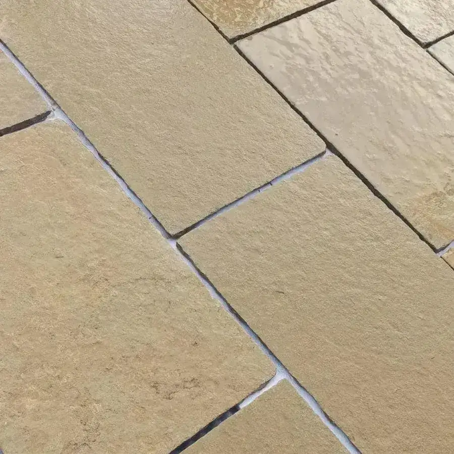 Tandur Yellow Limestone Paving Tumbled 900x600 22mm Cal. From £26.69/m2 - Image 5